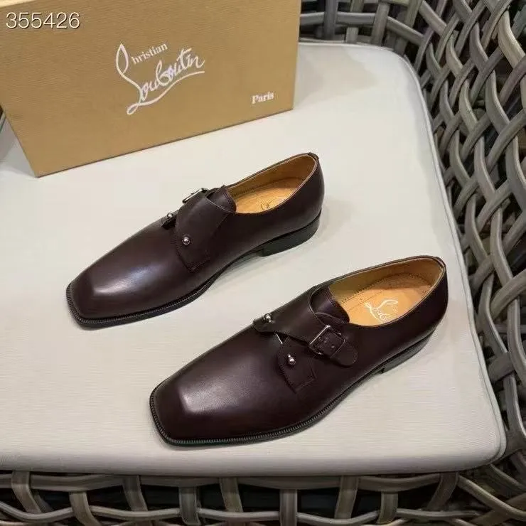 p920💰Men's shoes Christia*.Lobouti*🆑High-end men's business formal leather shoes | Classic red sole shoes | Original imported first-layer cowhide | Iconic rivet decoration | Water-dyed cowhide lining | Italian imported red cowhide outsole | High-end luxury | Perfect interpretation of fashion, sunshine, style, suitable for various occasions Size: 39-44 (customized at 38.45.46)